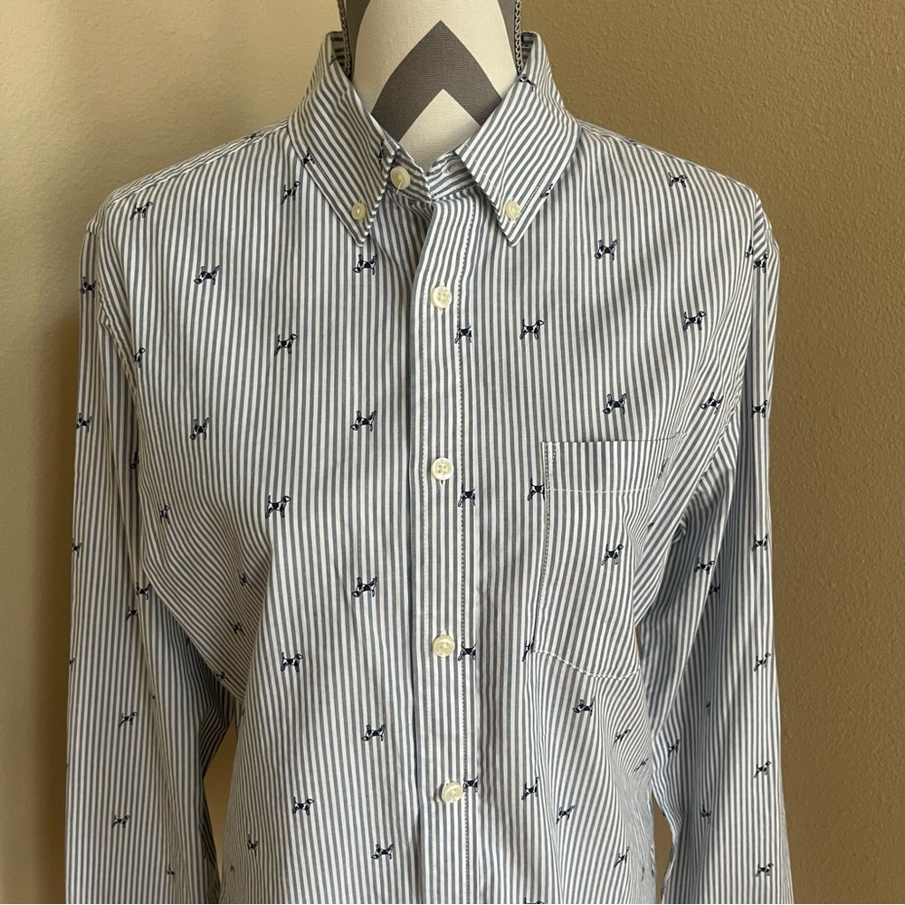 Goodfellow & Co Men's Blue & White Striped Button Down Shirt - Size: Medium